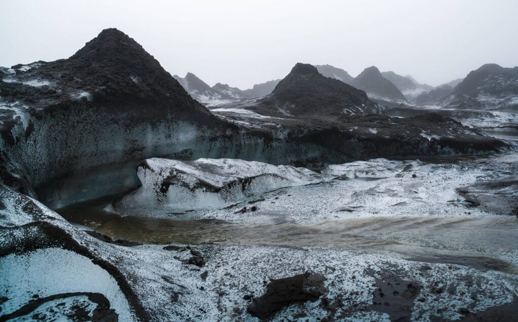 Glacier on Fimmvorduhals Hike - Hiking Tours in Iceland