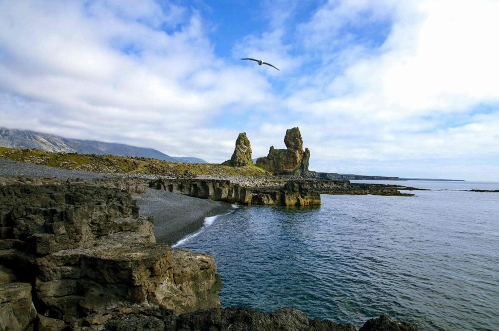 Londrangar and Djupalonssandur beach