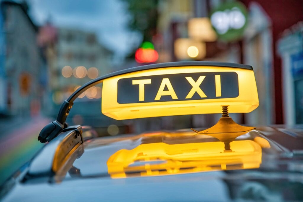 taxi in Iceland