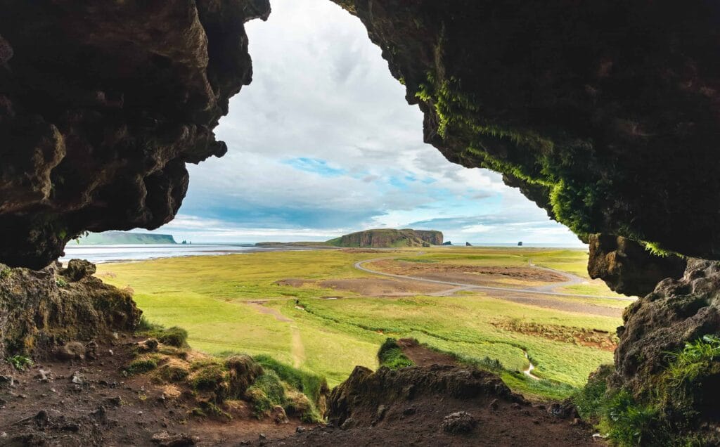 Loftsalahellir Cave - South Iceland