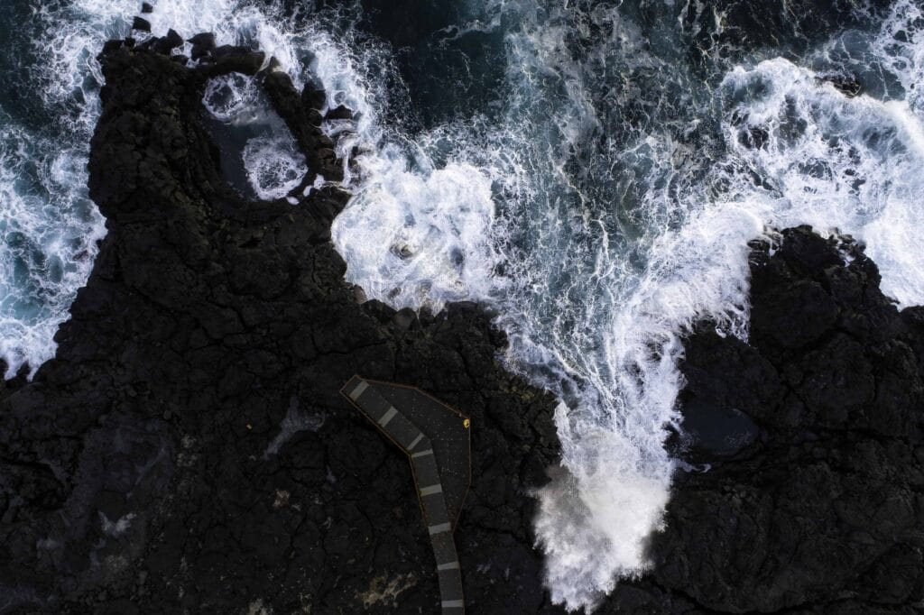 Brimketill hot spring in Reykjanes Peninsula