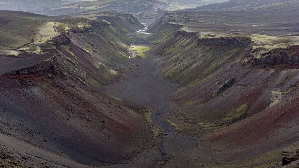 Eldgjá Crater - Highlands Iceland Tour