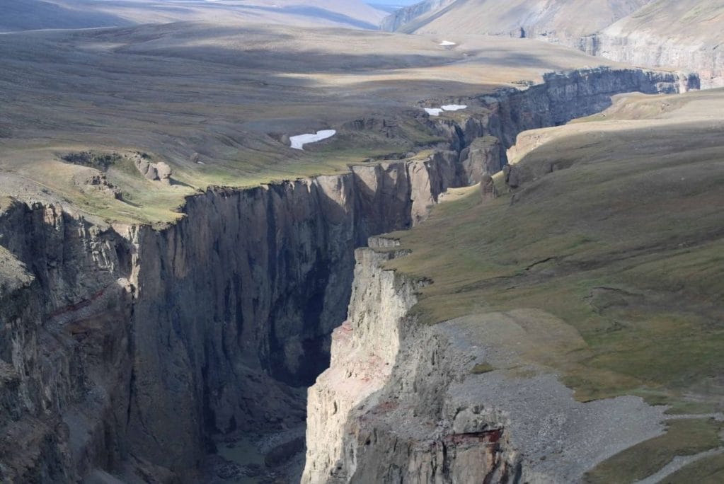 Hafrahvammagljúfur canyon - East Iceland Tours Booking