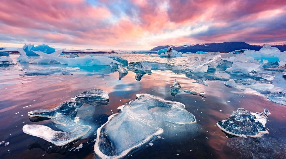 Iceland Must See - Midnight Sun and Sunset at Jokulsarlon Glacier Lagoon in South Iceland - Iceland Travel Packages, Glacier Lagoons Iceland