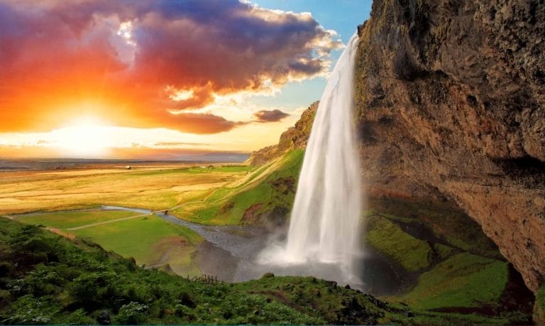 South Coast Iceland, Seljalandsfoss waterfall - south Iceland tour guide