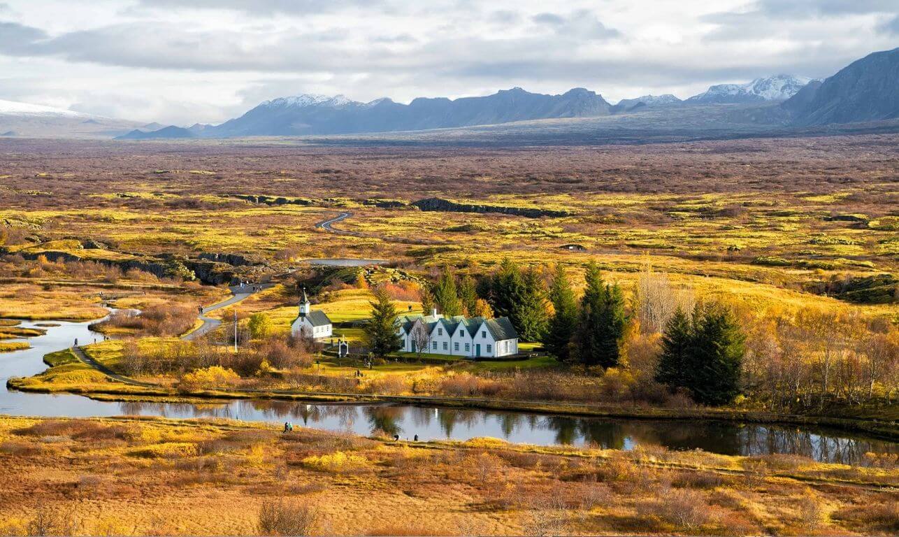 Þingvellir National Park - Golden Circle - Iceland Travel Guide