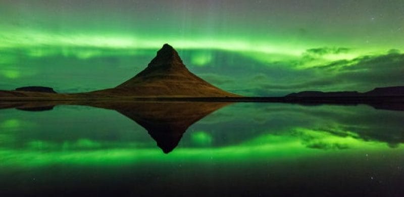 Northern Lights Iceland | Iceland Travel Guide, northern lights at Kirkjufell mountain in Snæfellsnes Peninsula