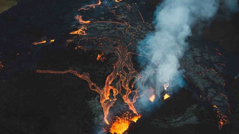 Active Volcano Tour in Iceland