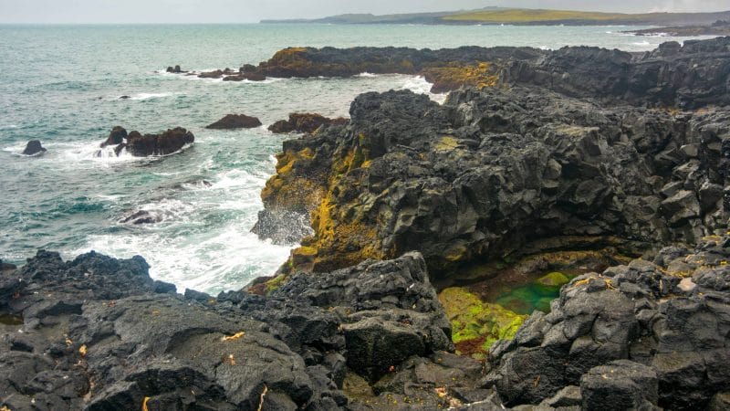 Brimketill hot spring in Reykjanes Peninsula