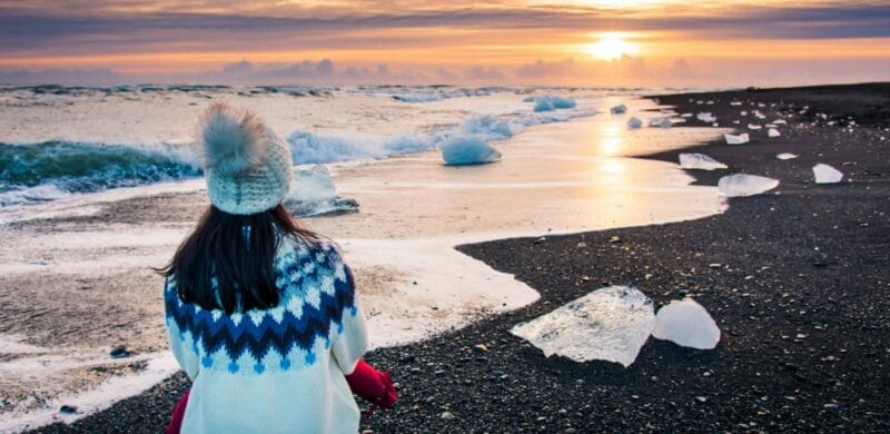 Diamond Beach Iceland Tour