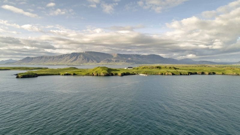 Esja Mountain and Viðey Islands - Reykjavik