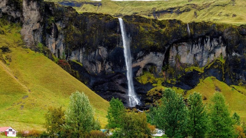 Foss á síðu waterfall in south Iceland