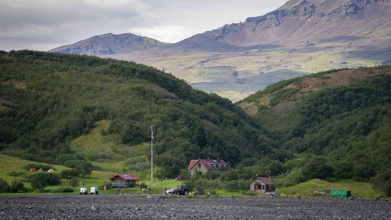 Hiking in Þórsmörk, camping in Þórsmörk, Þórsmörk huts