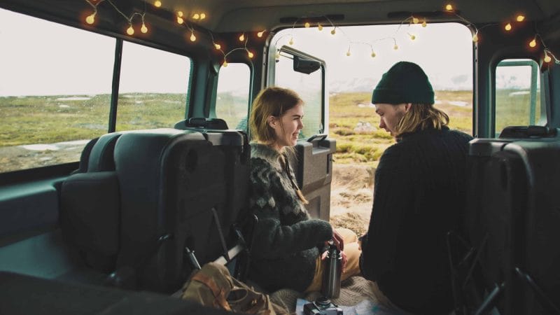 Honeymoon in Iceland, couple in a camper van