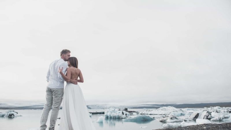 wedding photo shoot at Diamond Beach in Iceland