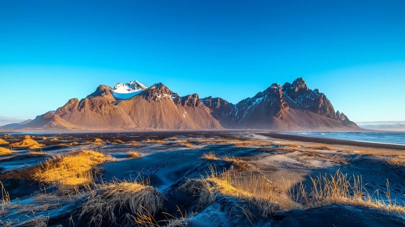 Vestrahorn mountain and Stokksnes beach