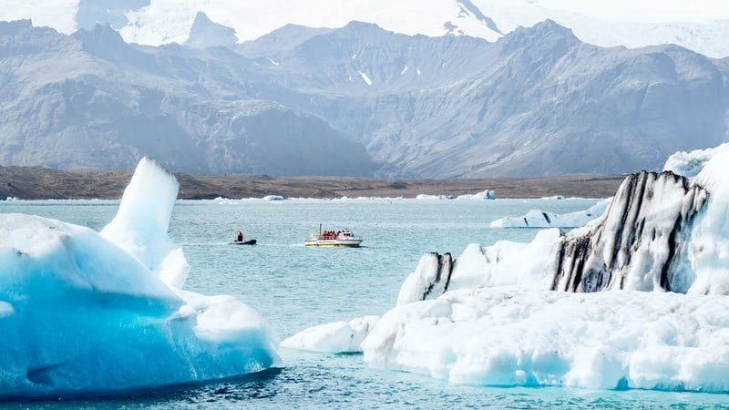 Iceland Boat Tours on Jokulsarlon glacier lagoon