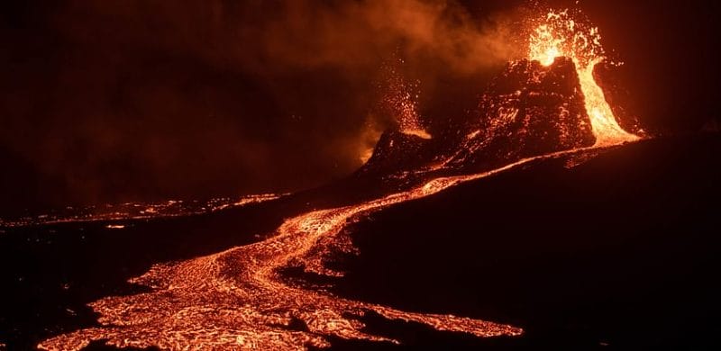 active volcano tour, Geldingadalur erupting volcano in Iceland