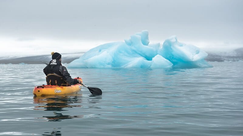 Kayaking on Jokulsarlon glacier lagoon