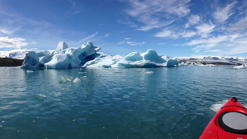 Kayaking on Jokulsarlon glacier lagoon